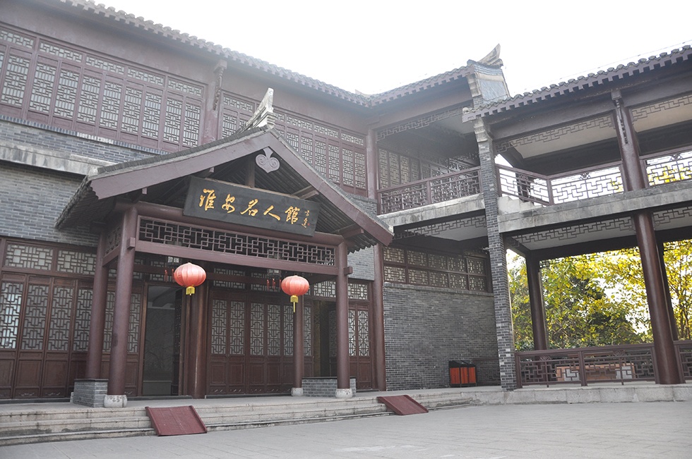 �������˹�