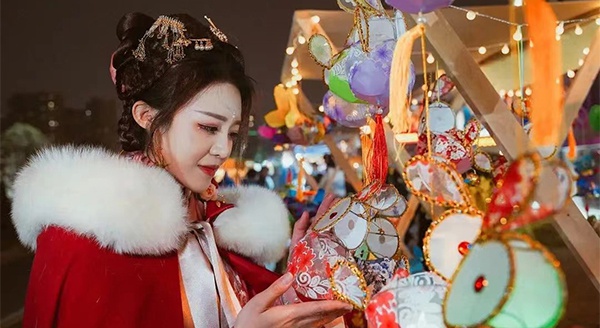 ��ζ�ع� ��չ�ꡰ�á� | Top1����-רҵ������Ѷ�����·���ƽ̨